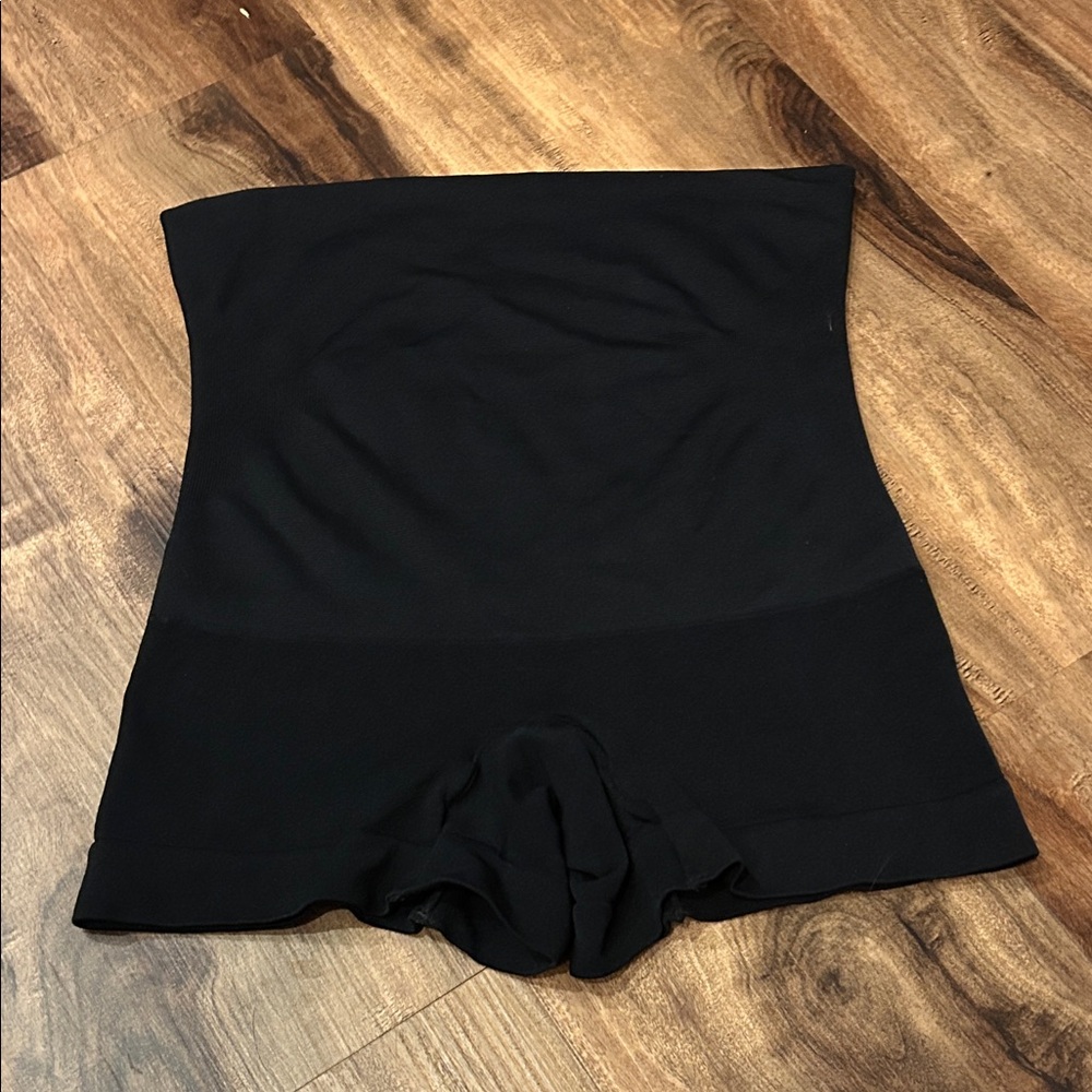 Tummy Control Spanks- Shapewear Shorts - Picture 4 of 6